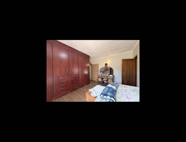 4 BEDROOM HOUSE FOR SALE IN BRACKENDOWNS